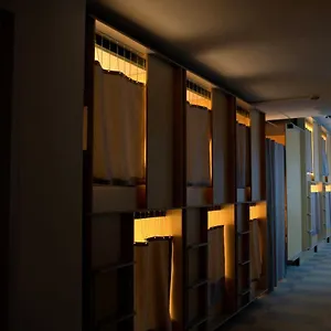 https://green-marmot-capsule-hotel-zurich.hotelsbaselswitzerland.com